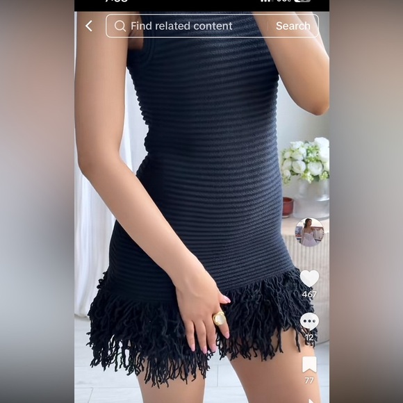 NWT ZARA  blogger fav FRINGED 
KNIT DRESS SIZE M
🚨FIRM PRICE NO DISCOUNT - Picture 12 of 16